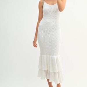 MABLE Sleeveless Shoulder Tie Rose Knit Midi Dress